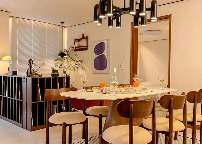 Haebangchon, Itaewon Street, Sinheung Market, Namsan Tower, 15 Minutes To Hongdae,the Still House Yongsan Apartamento
