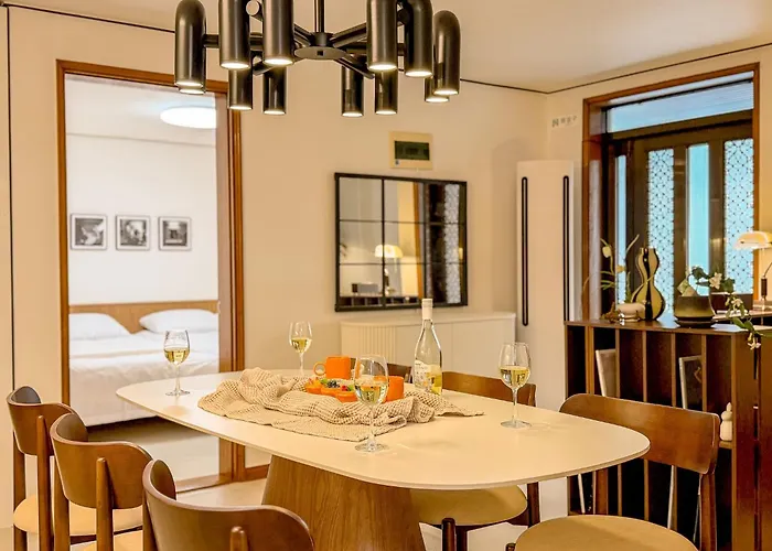 Haebangchon, Itaewon Street, Sinheung Market, Namsan Tower, 15 Minutes To Hongdae,the Still House Yongsan Apartamento