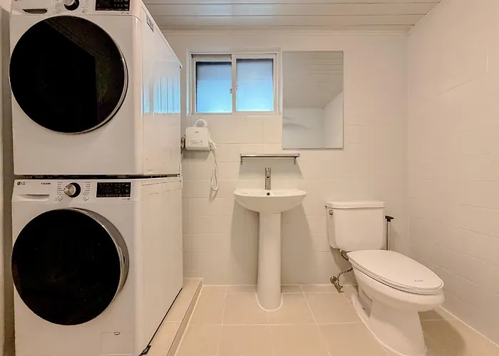 Haebangchon, Itaewon Street, Sinheung Market, Namsan Tower, 15 Minutes To Hongdae,the Still House Yongsan Apartamento